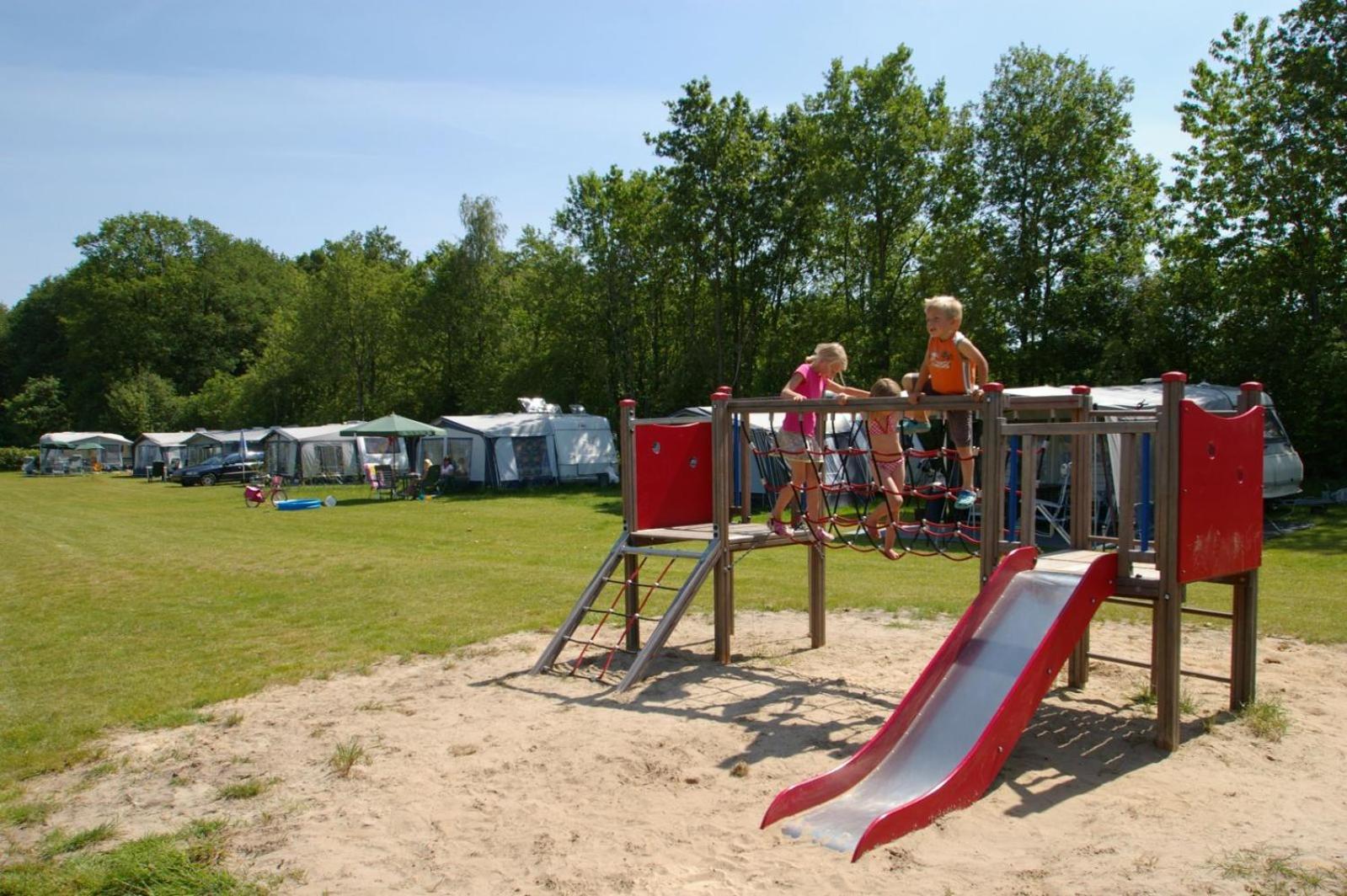 Camping De Reeenwissel Hoogersmilde Luaran gambar